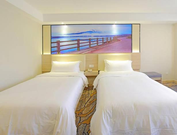 שנג'ן Toronto Hotel מראה חיצוני תמונה